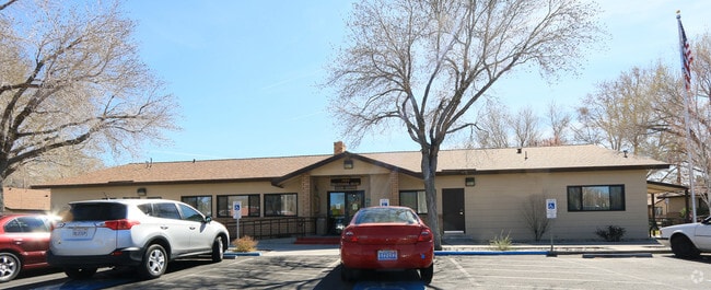 Building Photo - Silverada Manor