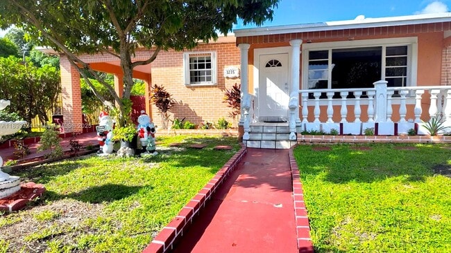 Primary Photo - 3235 NW 80th Terrace