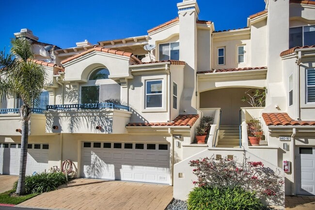 Building Photo - 6463 Zuma View Pl