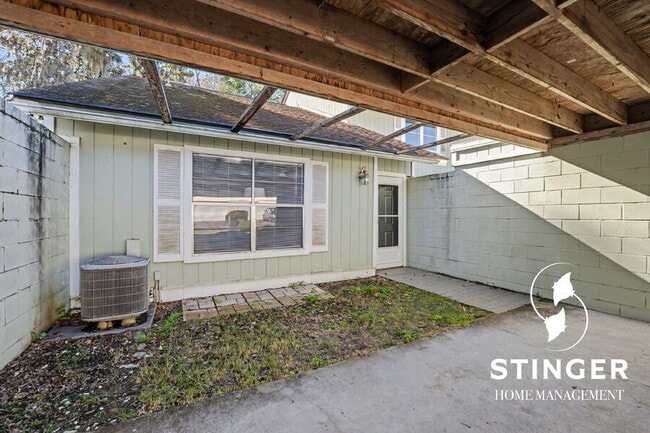 Building Photo - 900 Brotherhood Rd