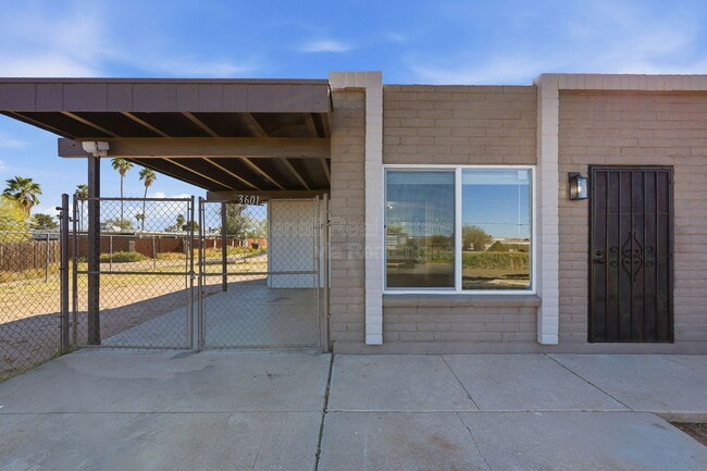 Building Photo - 3601 S Calle Polar