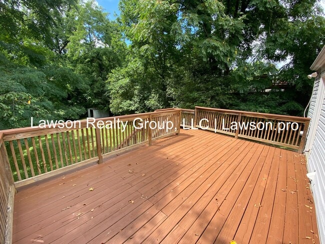 Building Photo - Two Bedroom Home In Salem with Spacious Ya...