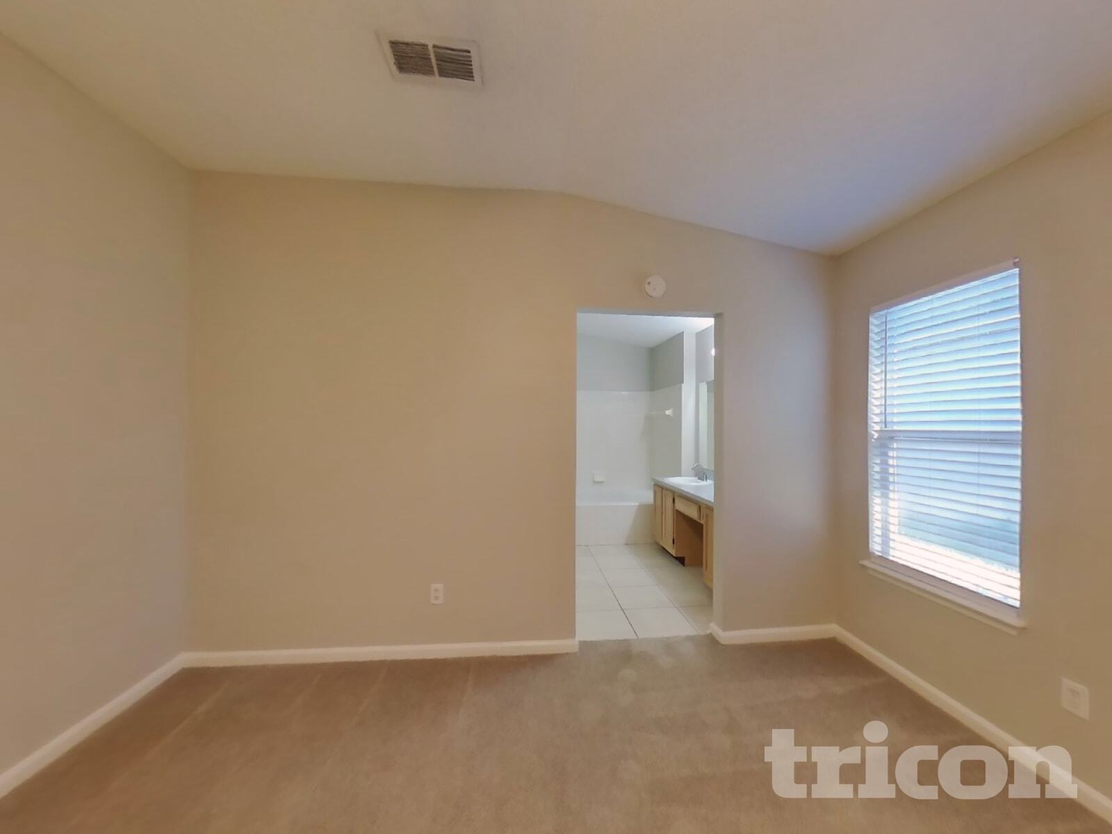 Building Photo - 3840 Tallcott Dr