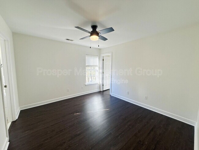 Building Photo - 2843 Sweetleaf Ln