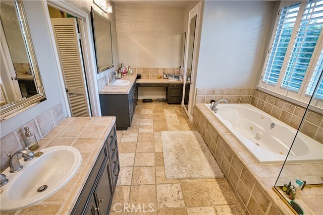 Building Photo - 4258 Via Mira Monte