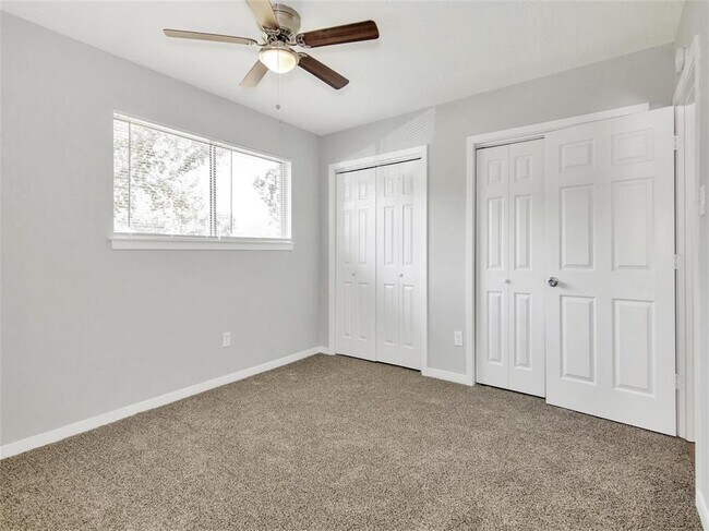 Building Photo - 234 Overbluff St