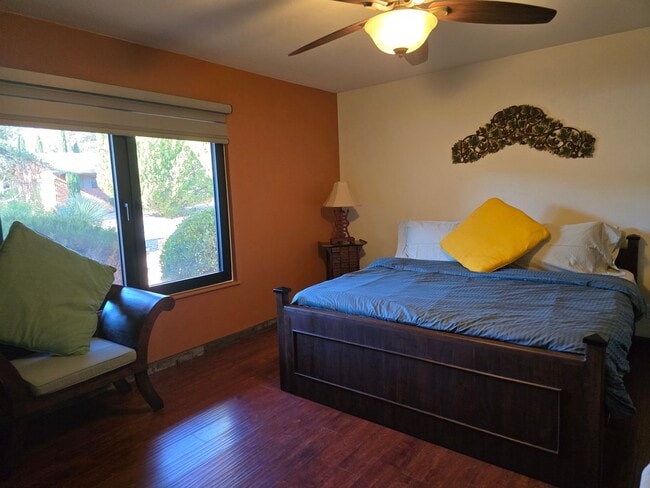 Building Photo - Furnished, 1-Year Long-Term Rental **Leasing Special $750 off 1st month rent with a year lease**