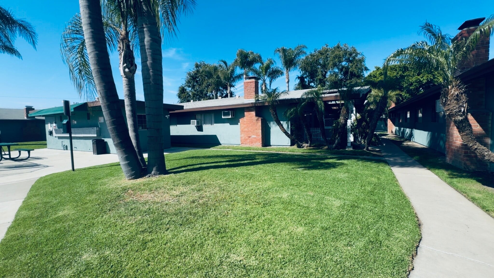 Building Photo - 1716 Nisson Rd