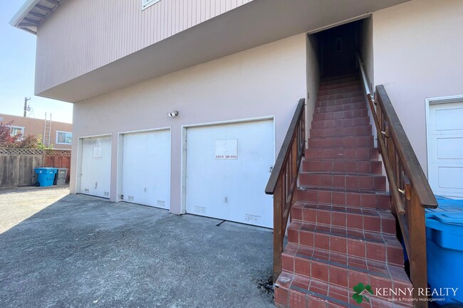 Primary Photo - 716 Hensley Ave