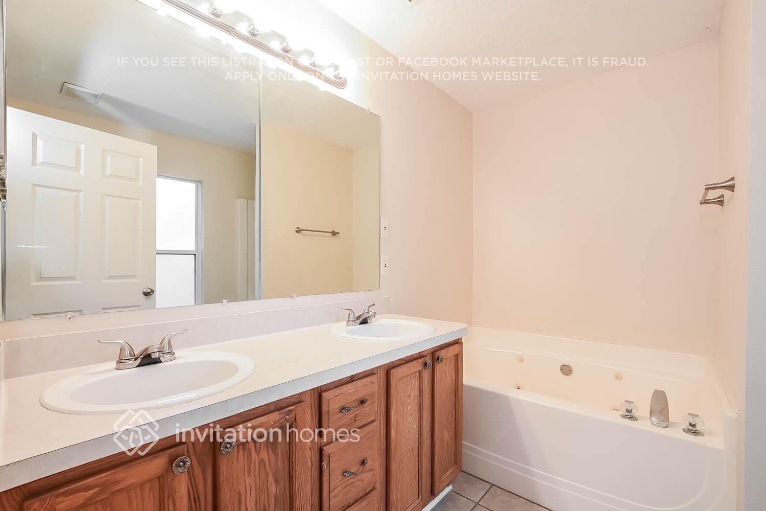 Building Photo - 3081 Blaine Cir