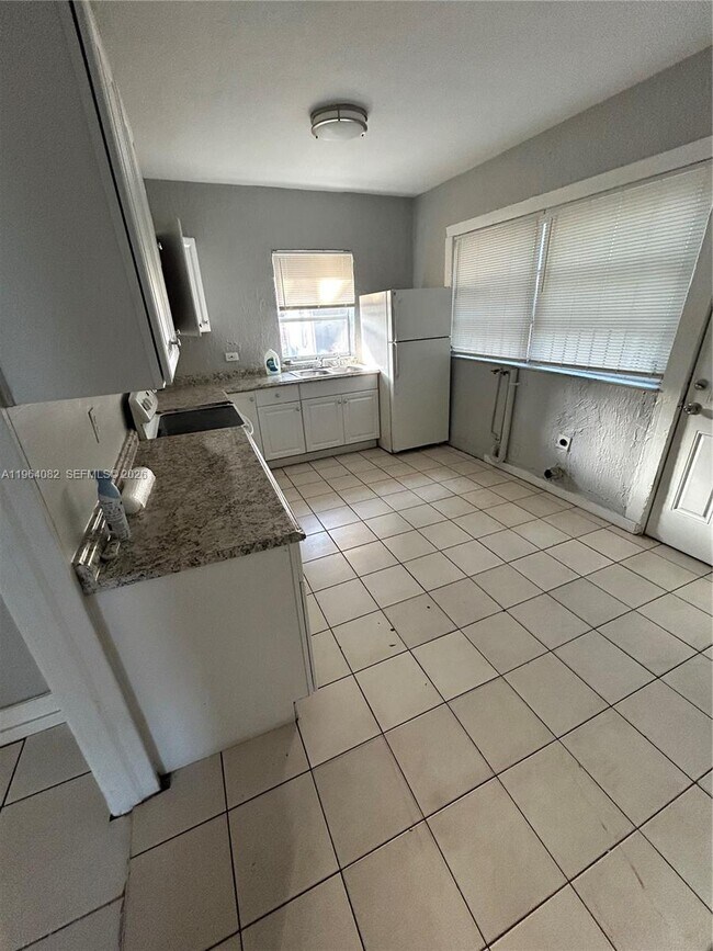 Building Photo - 21 NW 60th St