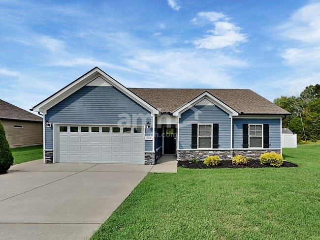 Building Photo - 609 Crooked Creek