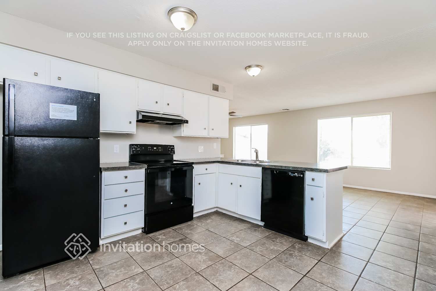 Building Photo - 705 W Magdalena Dr