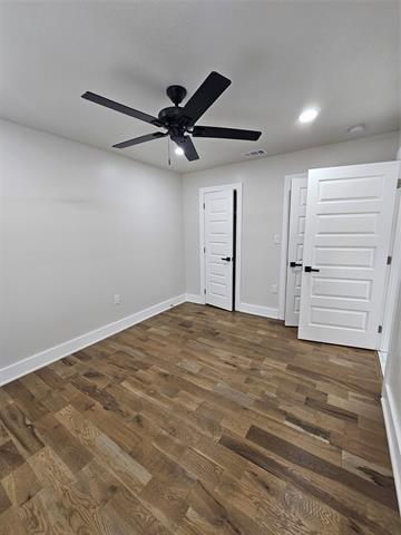 Building Photo - 3254 Matthews Dr