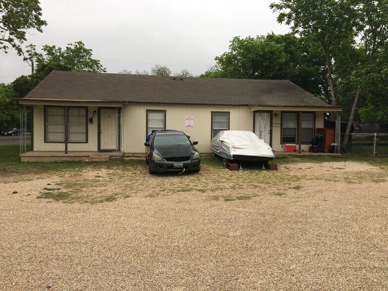Primary Photo - 1810 N Gray St