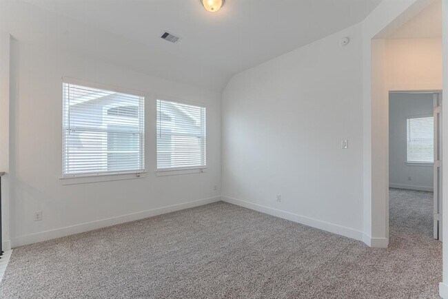 Building Photo - 21238 Black Gap Wildlife Dr