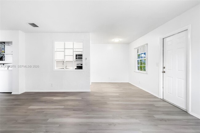 Building Photo - 2327 NW 52nd Ct