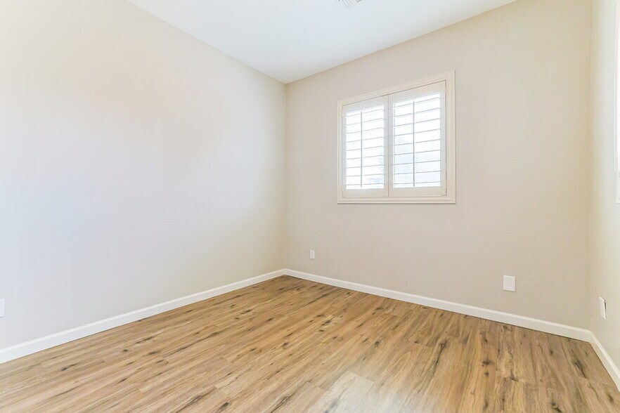 Building Photo - 21791 E Calle de Flores