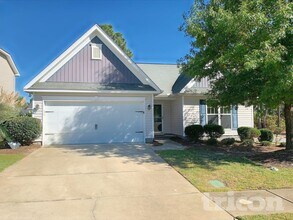 Building Photo - 800 Maryfield Dr