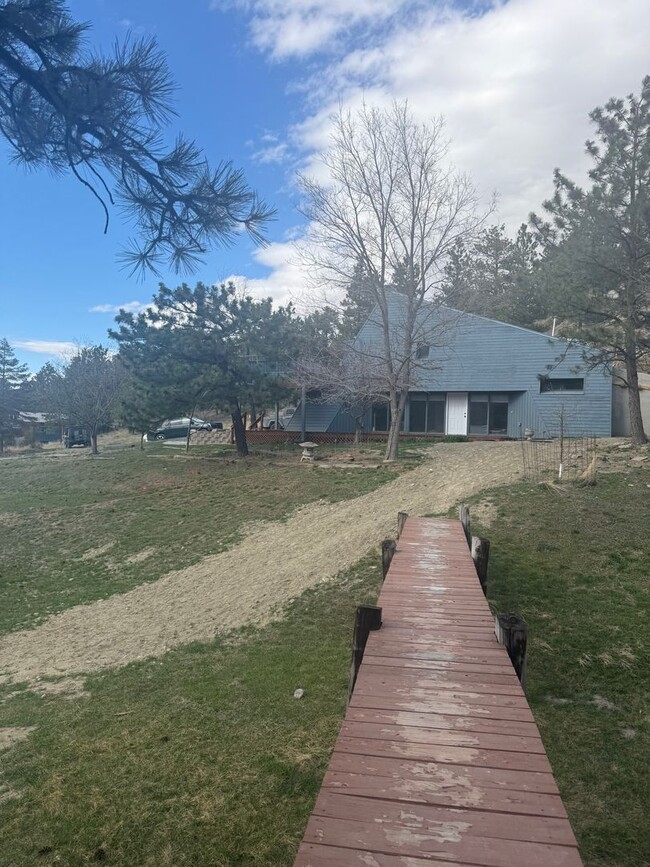 Building Photo - Secluded 3-Bed Retreat on 2.36 Acres with Sauna, Views & 2-Car Garage