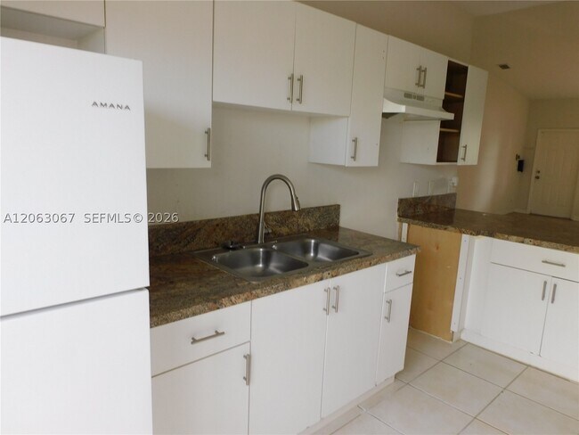 Building Photo - 28442 SW 141st Pl