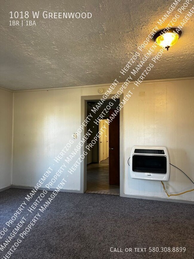 Building Photo - Cozy 1-Bedroom Home Near Sunset Park – $55...