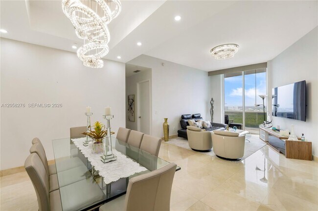Building Photo - 16001 Collins Ave