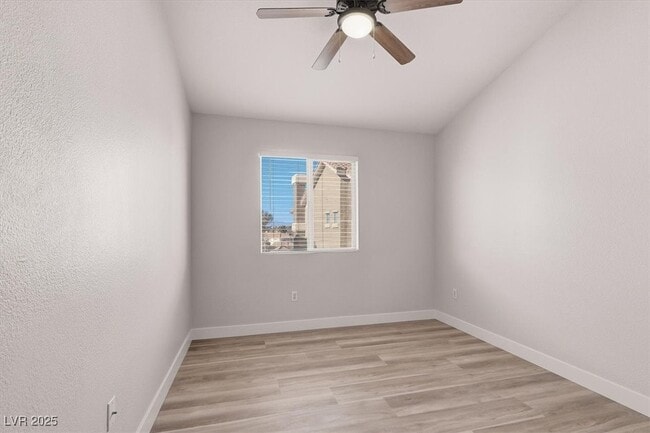 Building Photo - 2755 Fountain Ridge Ln