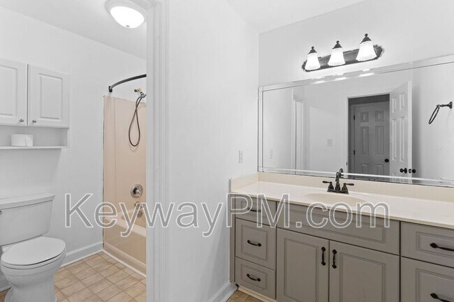 Building Photo - 315 Rabun Valley Ln