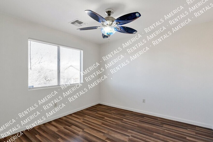 Building Photo - 6352 E Butte Stone Dr