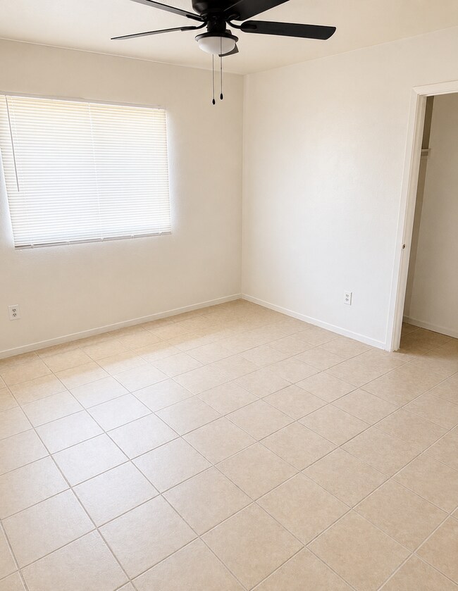 Building Photo - Updated 3 Bedroom Home with Large Yard!