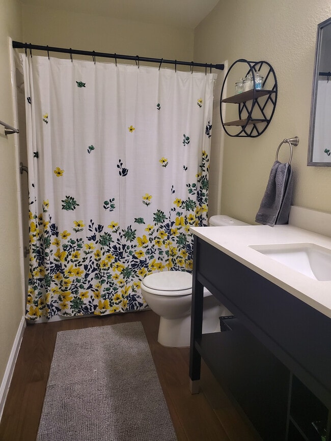 Building Photo - 2149 Lotus Blossom St