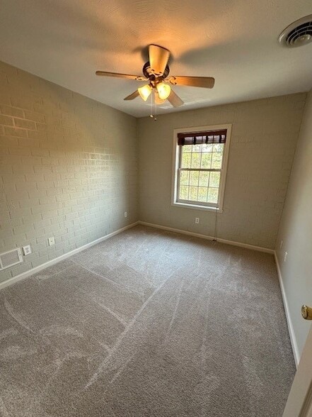 bedroom 3 - 155 Sylvan Crest Dr
