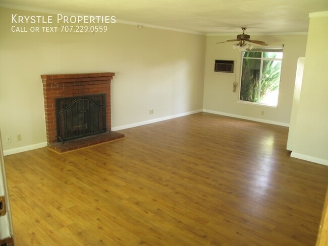 Building Photo - Coming Soon: Wonderful East Vallejo home w...