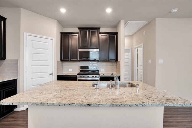 Building Photo - 18821 Amaro Hills Dr