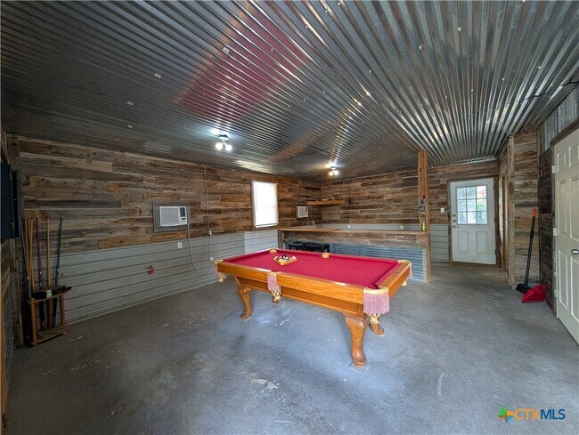 Building Photo - 890 Josephine St