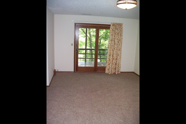 Building Photo - West Manhattan 2 Bedroom, 2 Bath Duplex with over 1,300 Square Feet!
