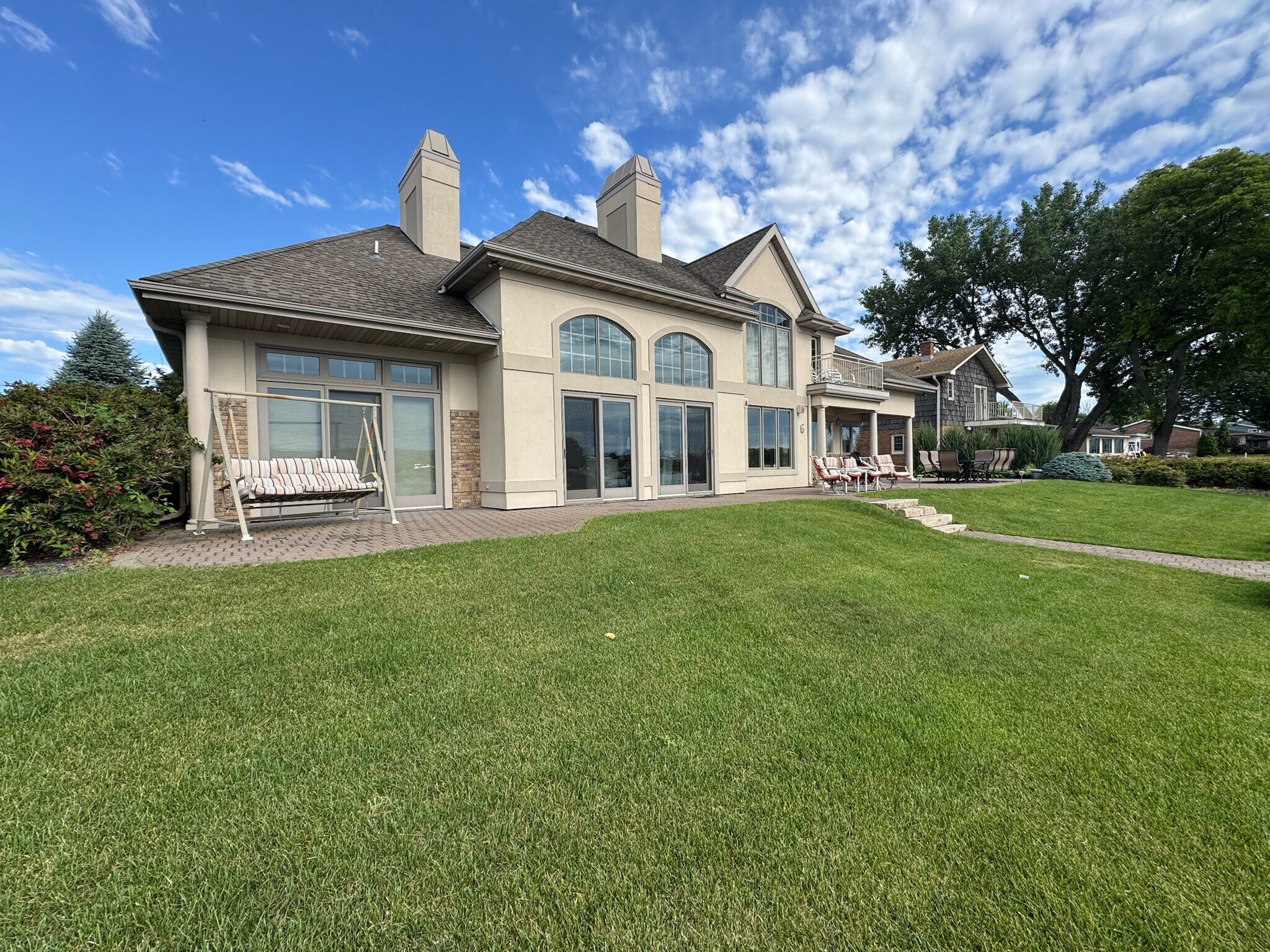 Beautiful backyard - 1832 Nakomis Ave