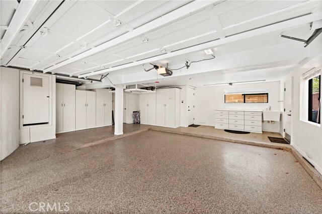 Building Photo - 32041 Point Pl