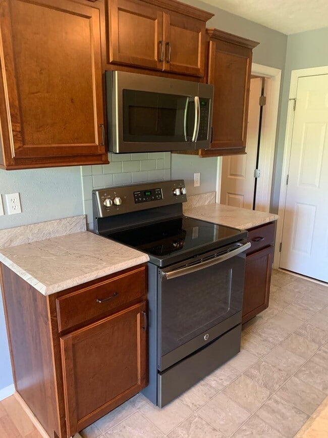 Building Photo - PRE-LEASING!!! 4 Bedroom in Willard