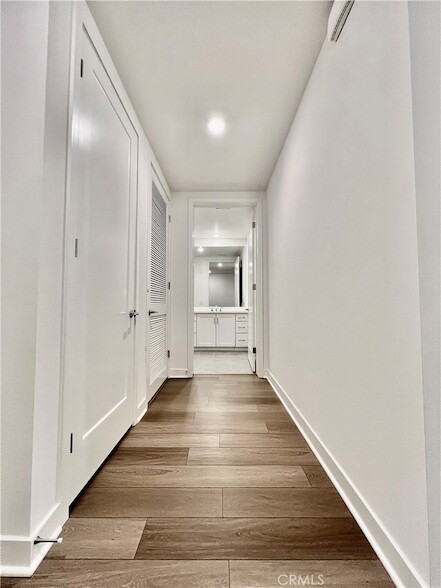 Building Photo - 2512 Rivington