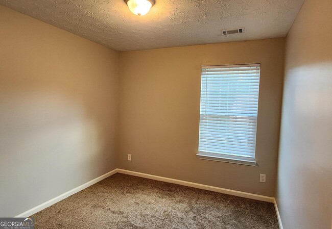 Building Photo - 4128 Flat Trail