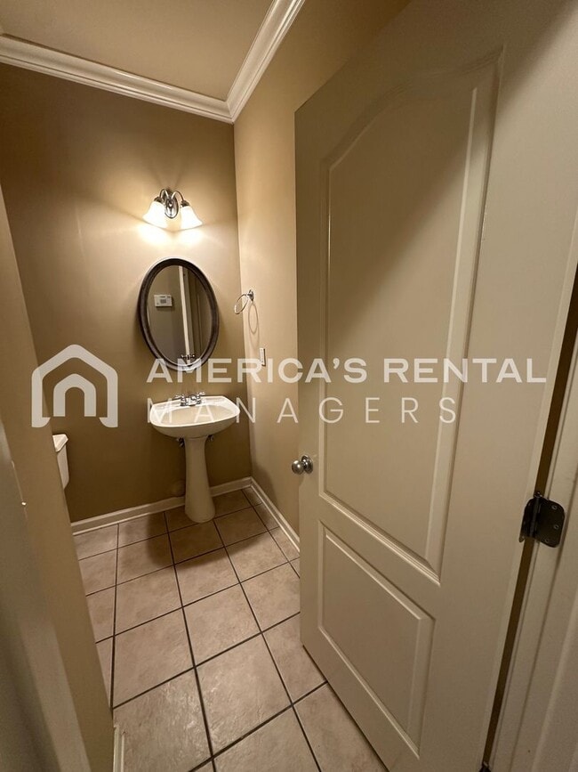 Building Photo - Beautiful Home for Rent in Birmingham, AL!!!! Available to View Now!!!