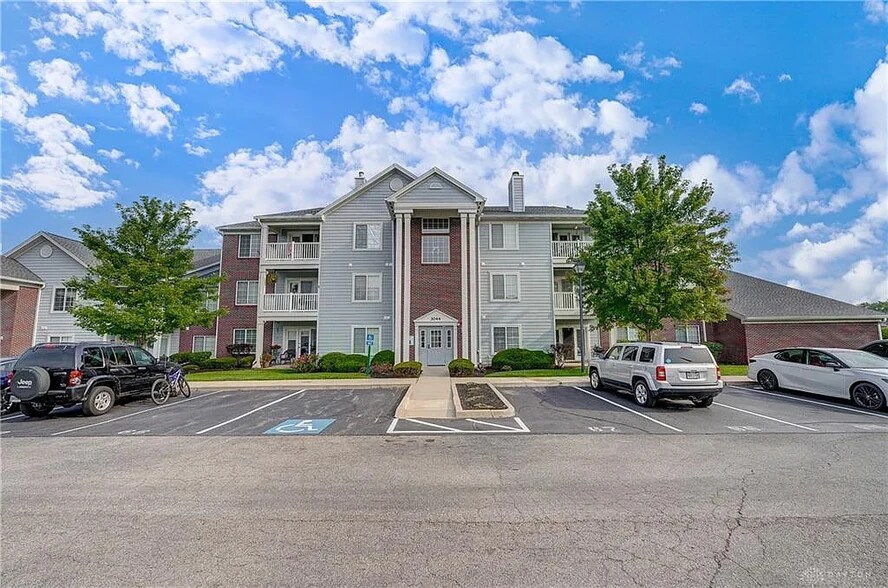 Building Photo - 3044 Westminster Dr