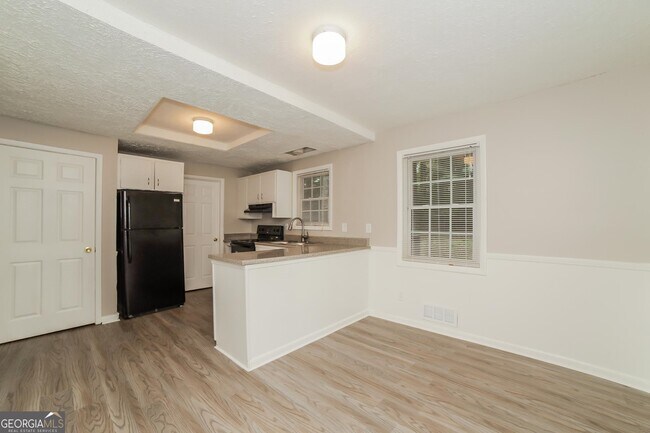 Building Photo - 436 Voyles Dr
