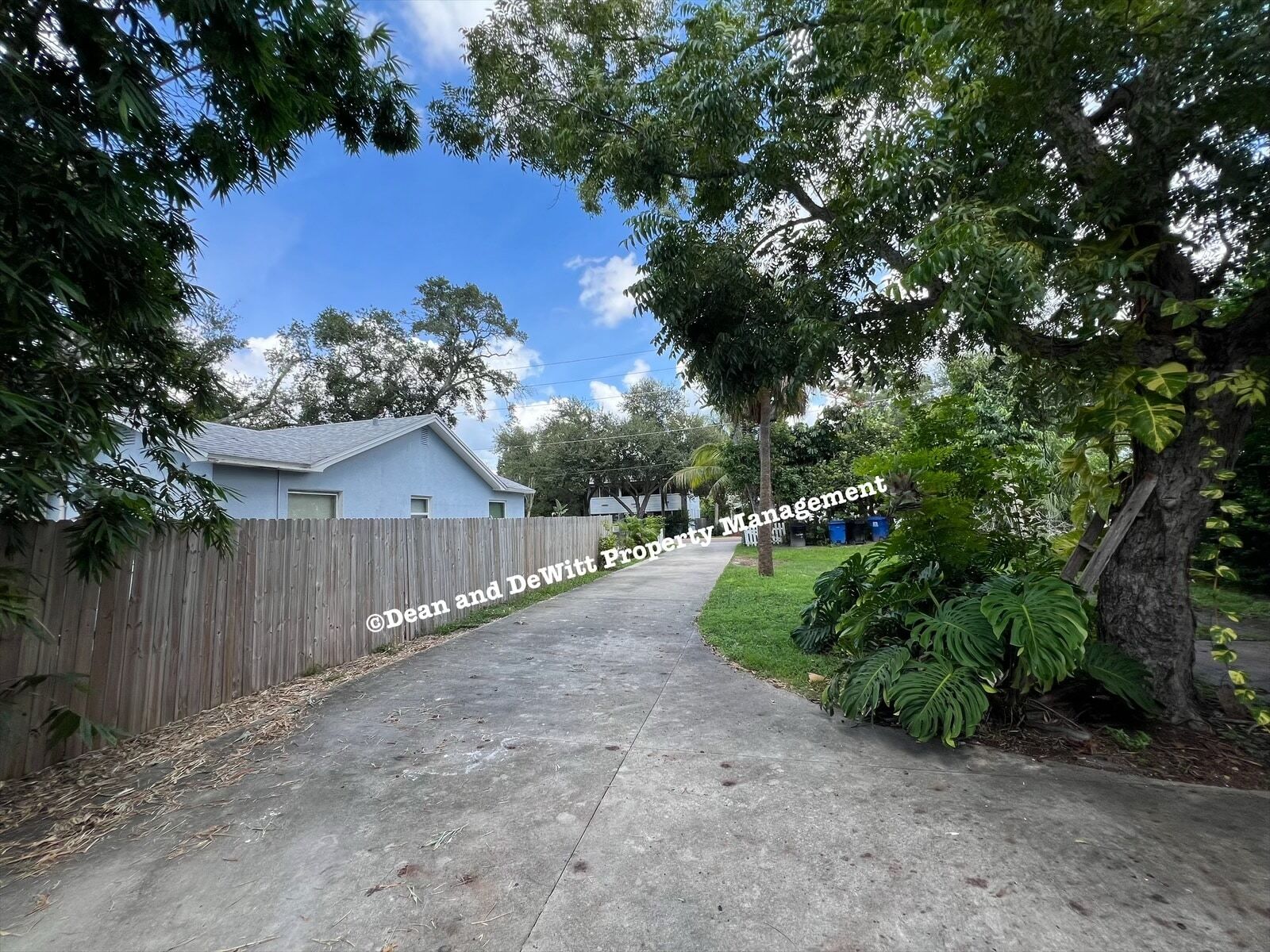 Building Photo - 1 Bed/1 Bath - Unit 2