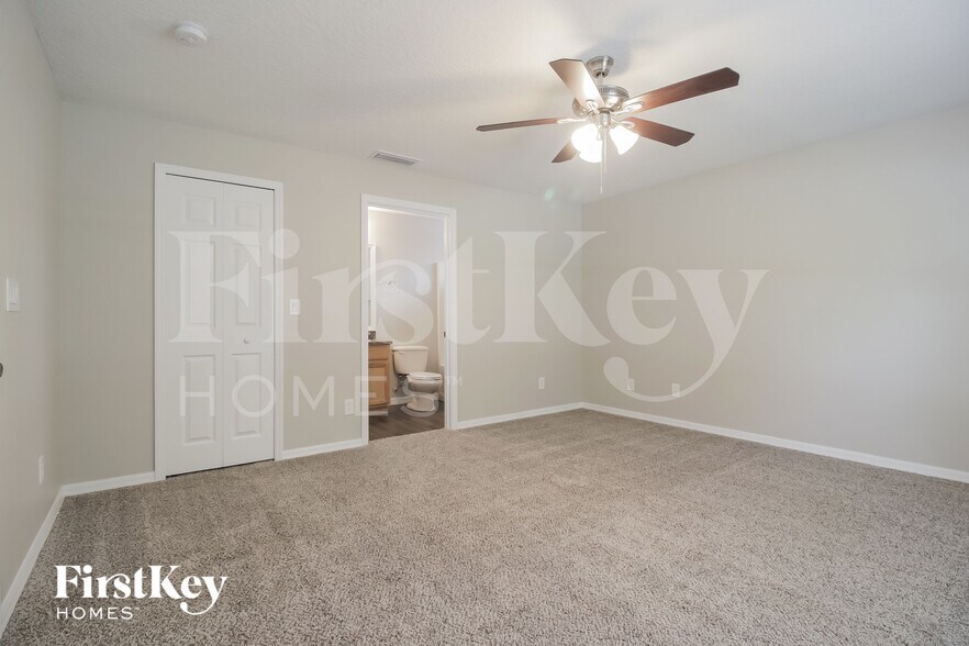 Building Photo - 5771 Cinnamon Fern Blvd