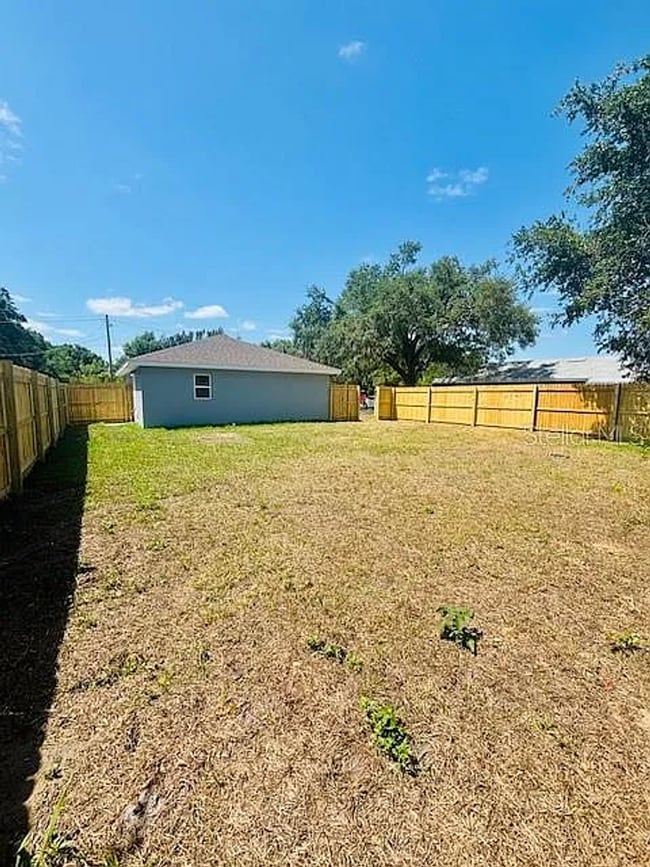 Building Photo - Ready for immediate occupancy!