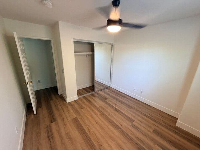 Building Photo - 2 bed 2.5 bath Condo in Camden Park