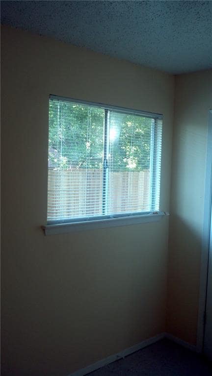 Building Photo - 9410 Quail Meadow Dr